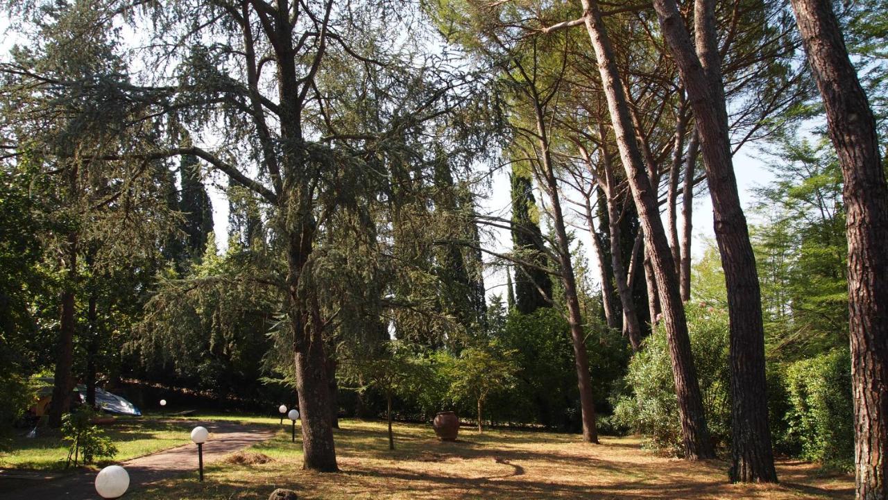 Appartement Due Passi Nel Parco Con Parcheggio Gratuito à Florence Extérieur photo